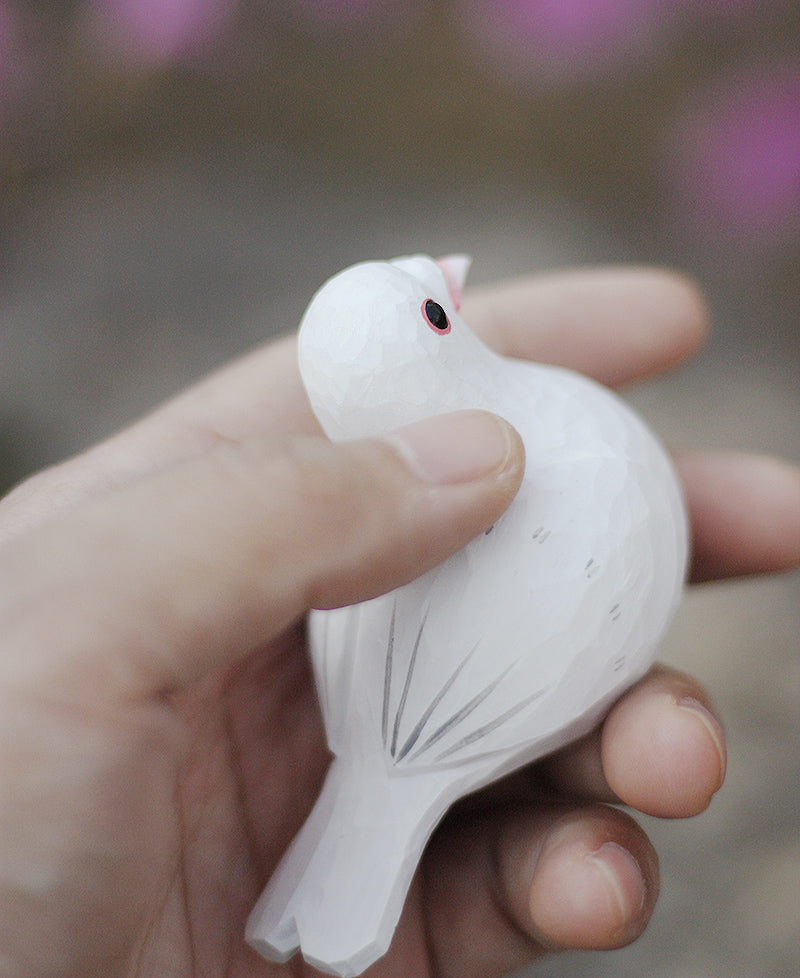 Pigeon Couple Figurines