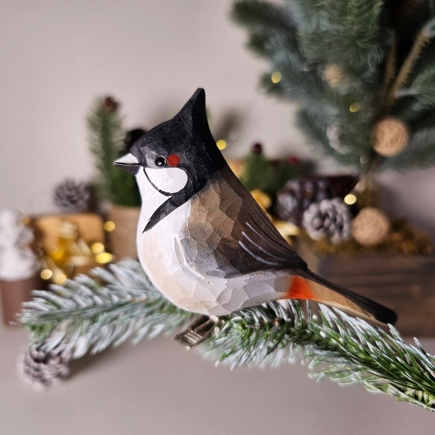 Red-whiskered bulbul Clip-on Bird Ornament