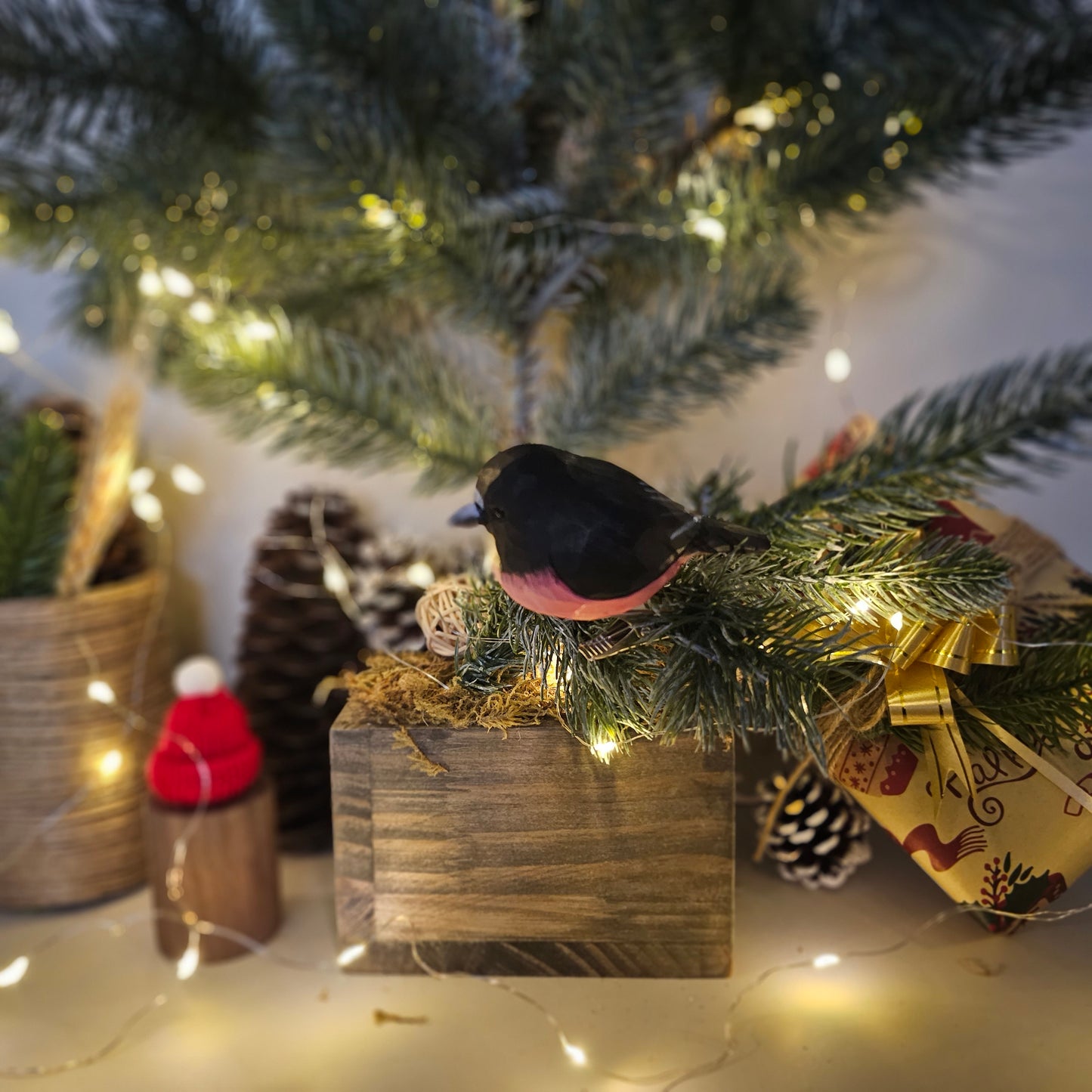 Pink Robin Clip-on Bird Ornament